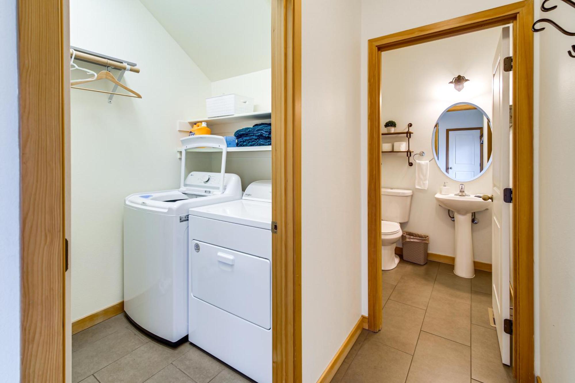 Klamath Falls Getaway With Pool And Hot Tub Access! Eksteriør bilde