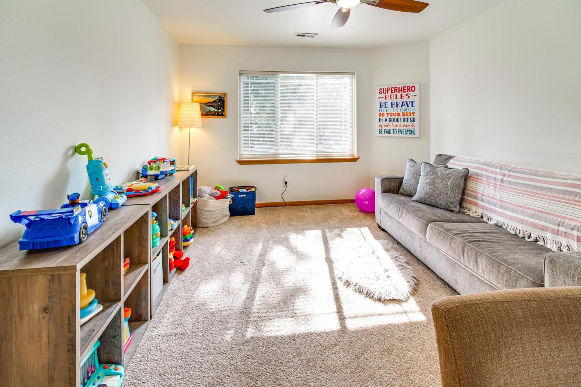 Klamath Falls Getaway With Pool And Hot Tub Access! Eksteriør bilde